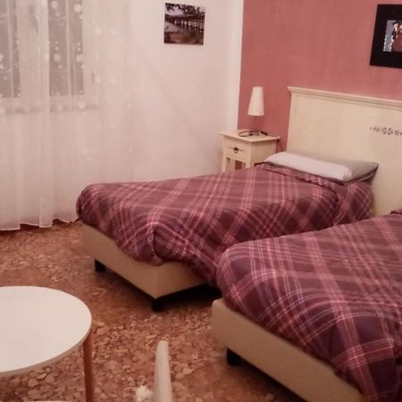 Oschiri Sa Rosa E Su Trapperi B&B 외부 사진