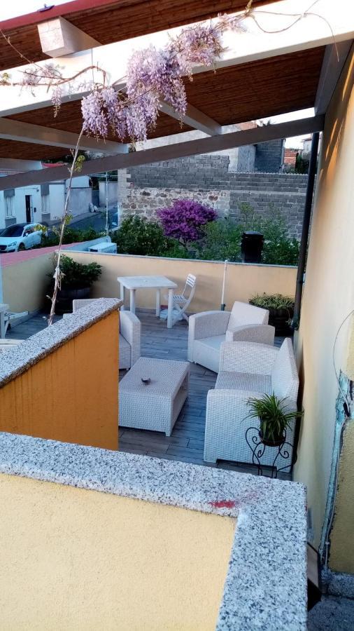 Oschiri Sa Rosa E Su Trapperi B&B 외부 사진