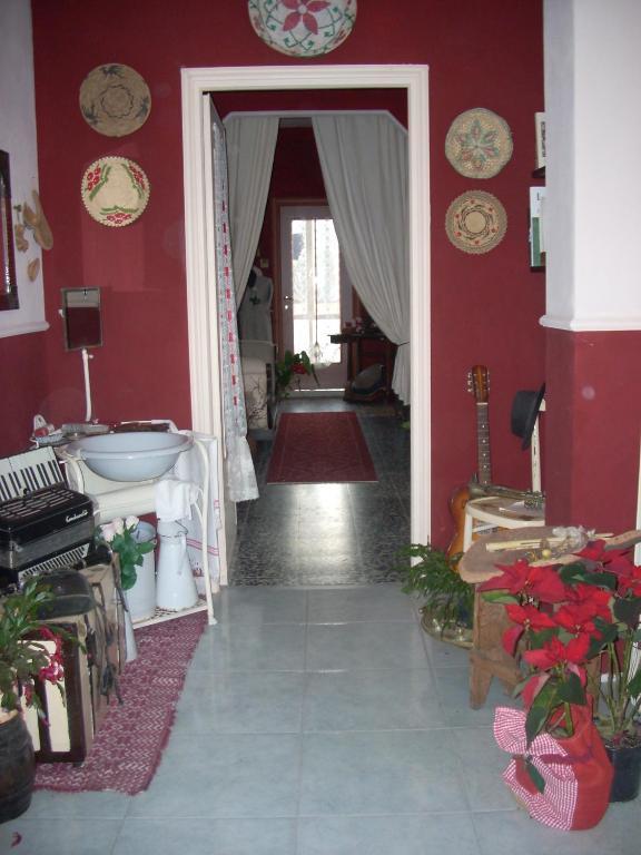 Oschiri Sa Rosa E Su Trapperi B&B 외부 사진