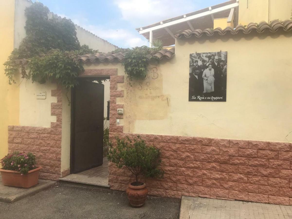 Oschiri Sa Rosa E Su Trapperi B&B 외부 사진